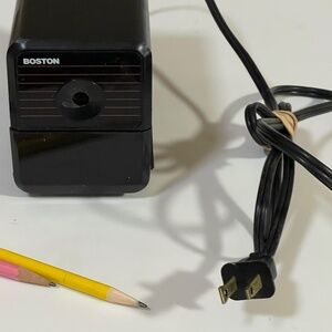 VTG 1980’s Boston Model 18 Hunt Mfg Desktop Electric Pencil Sharpener USA